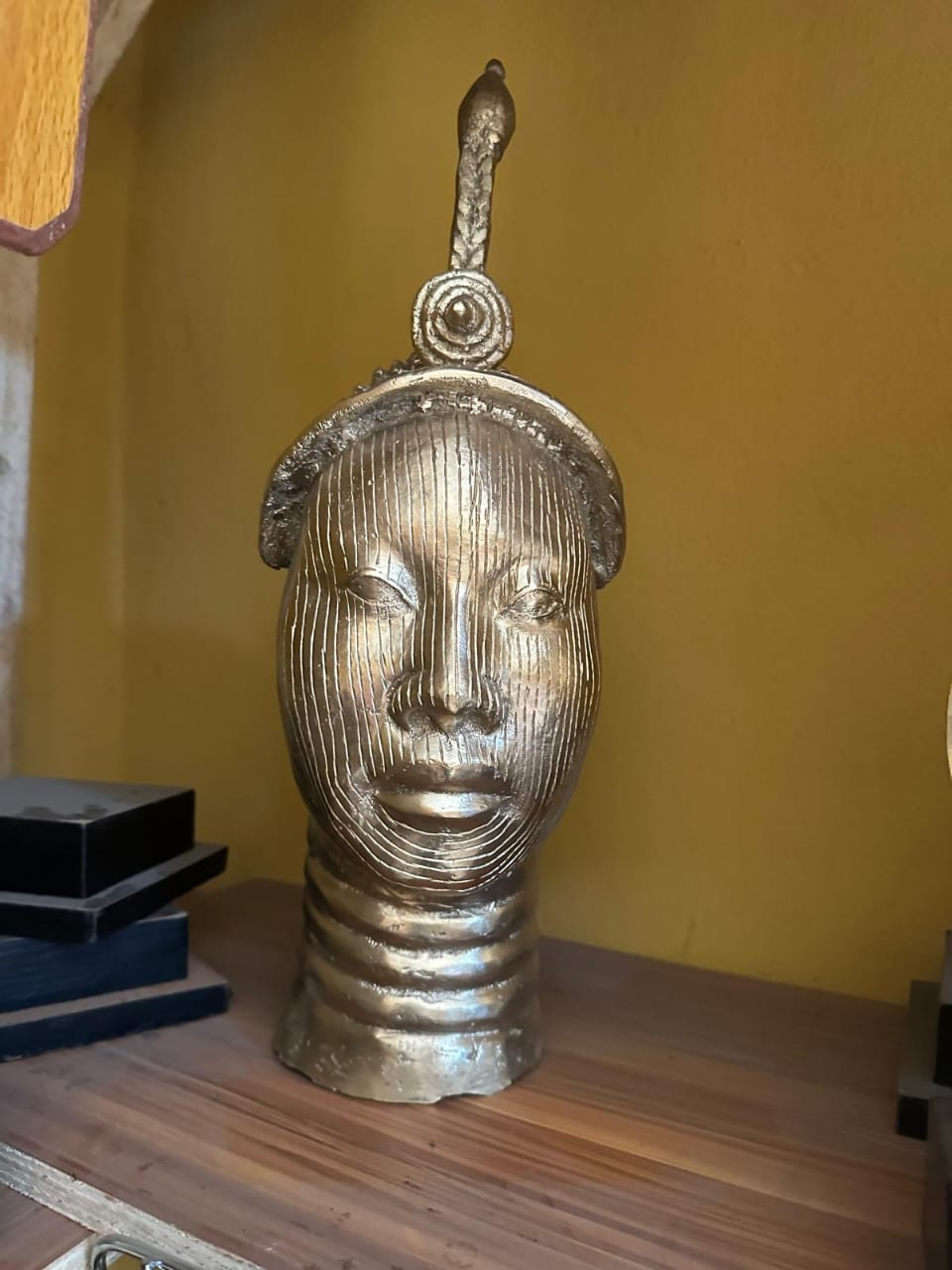 Piece reviewed by Chinedu O.